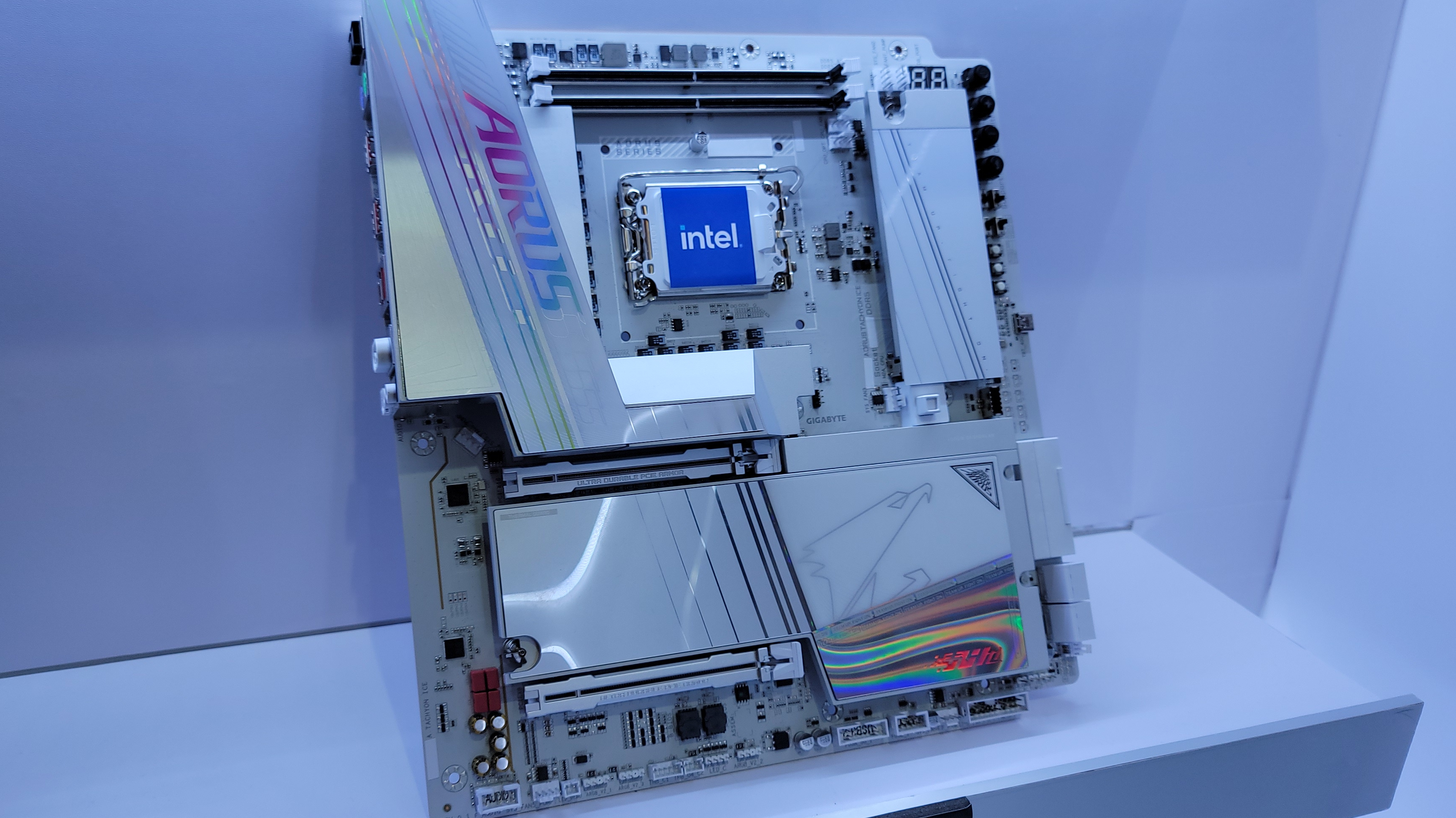 Hardware Gigabyte Aorus na Computex 2024