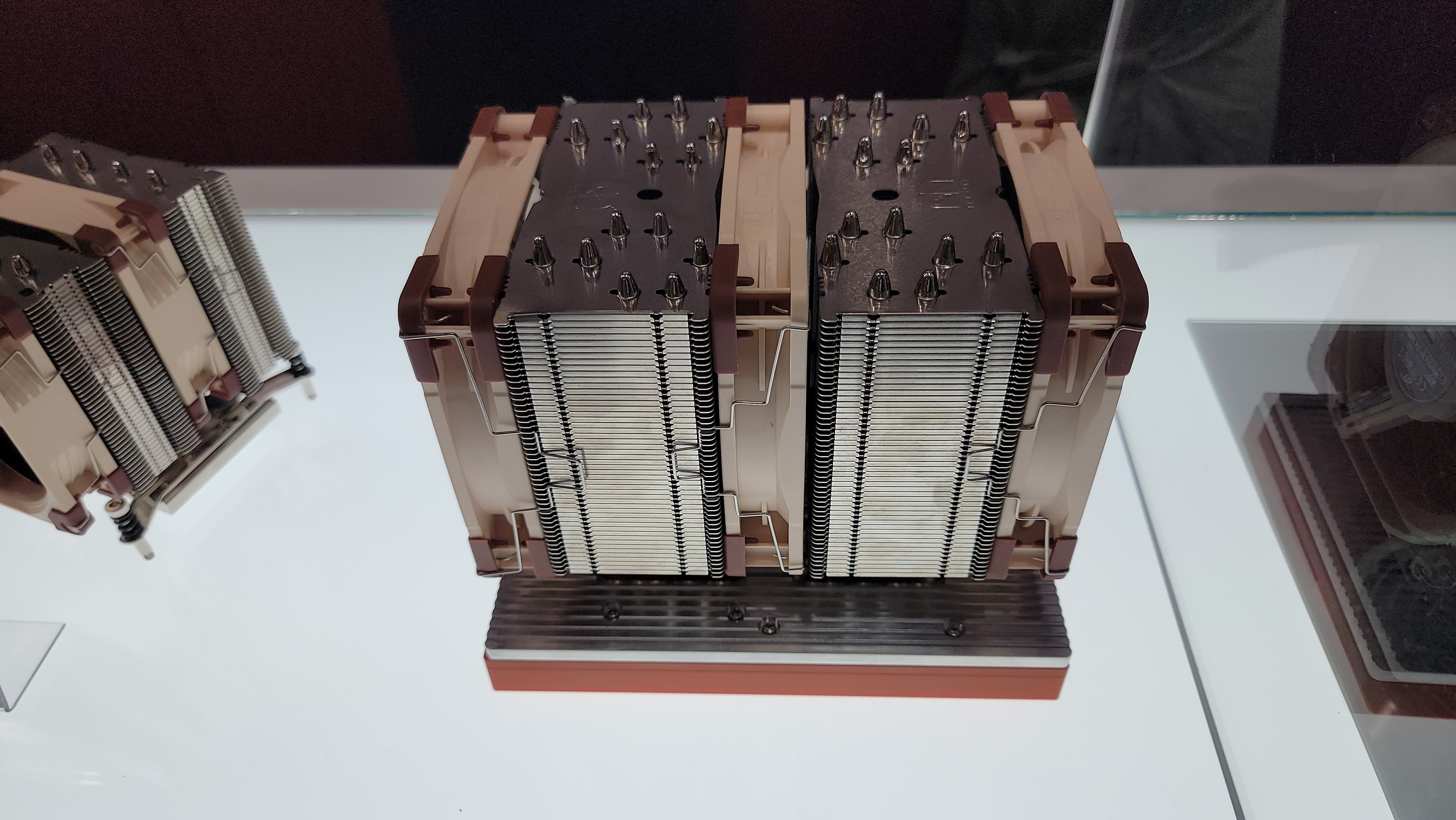 Solução de resfriamento Nvidia GH200