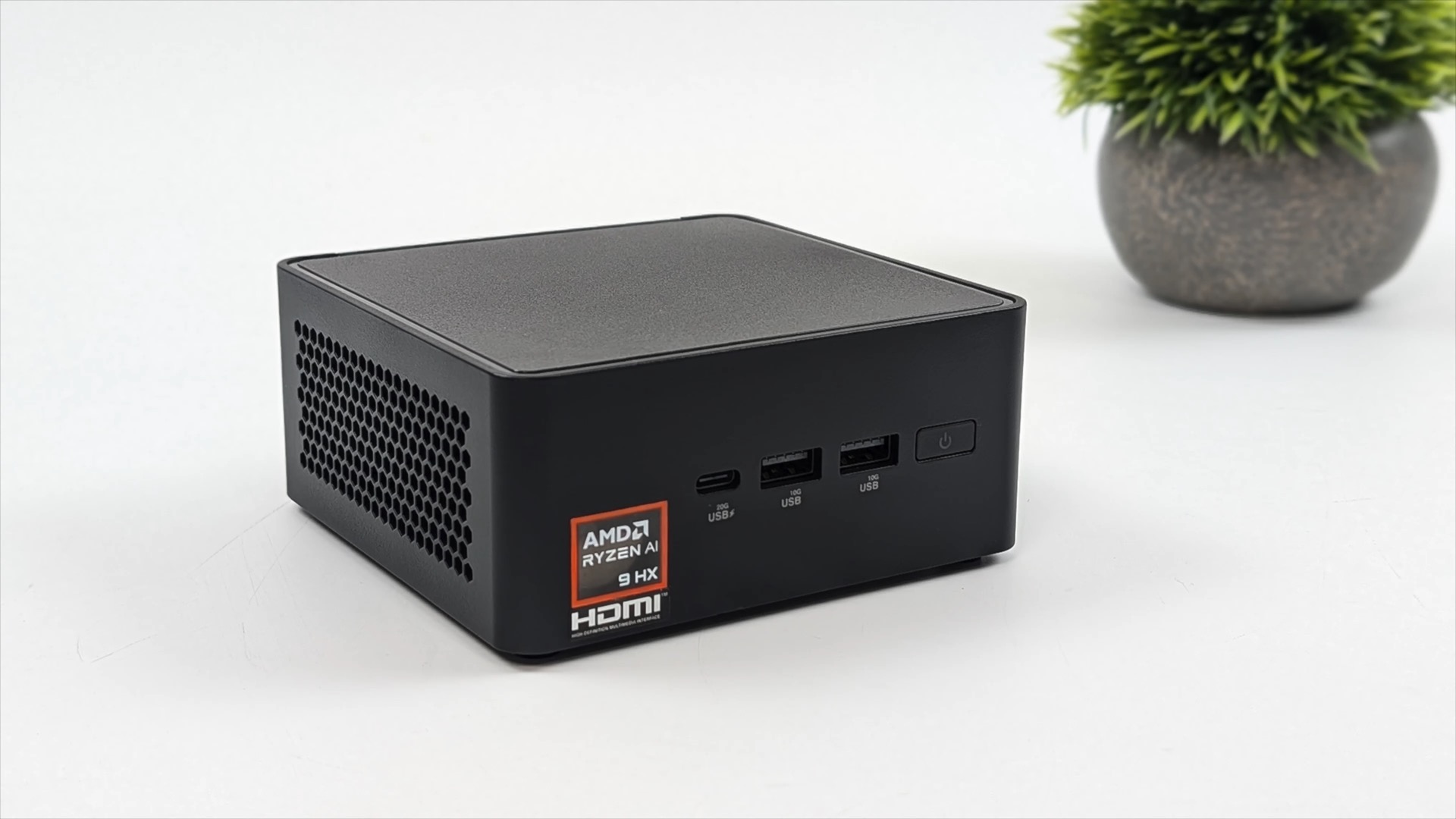 Painel frontal do Soyo S9 AI mini PC