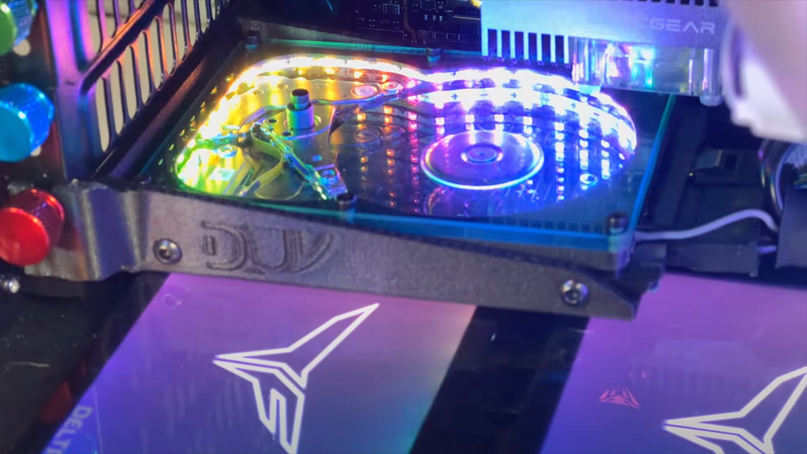 Fractal Design North XL RGB PC Build