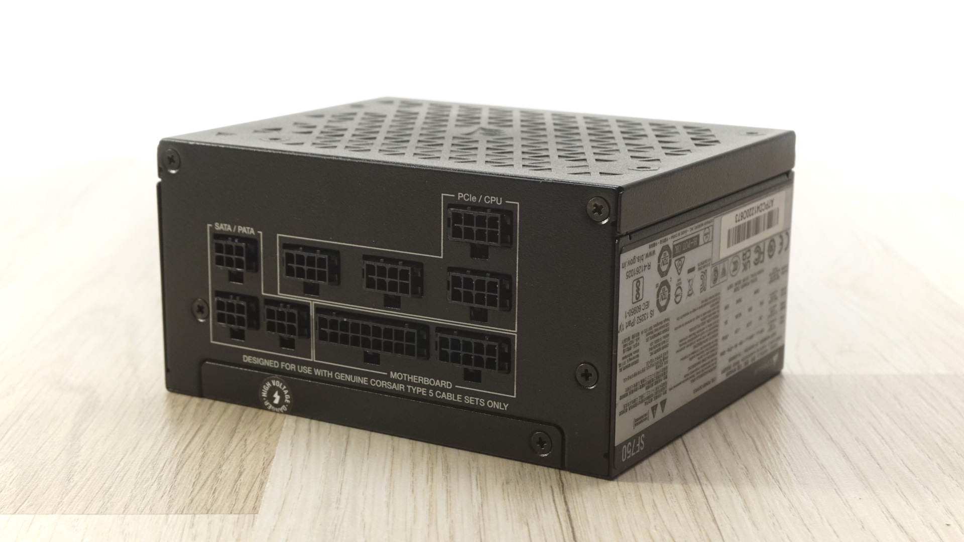 Corsair SF750 SFX PSU