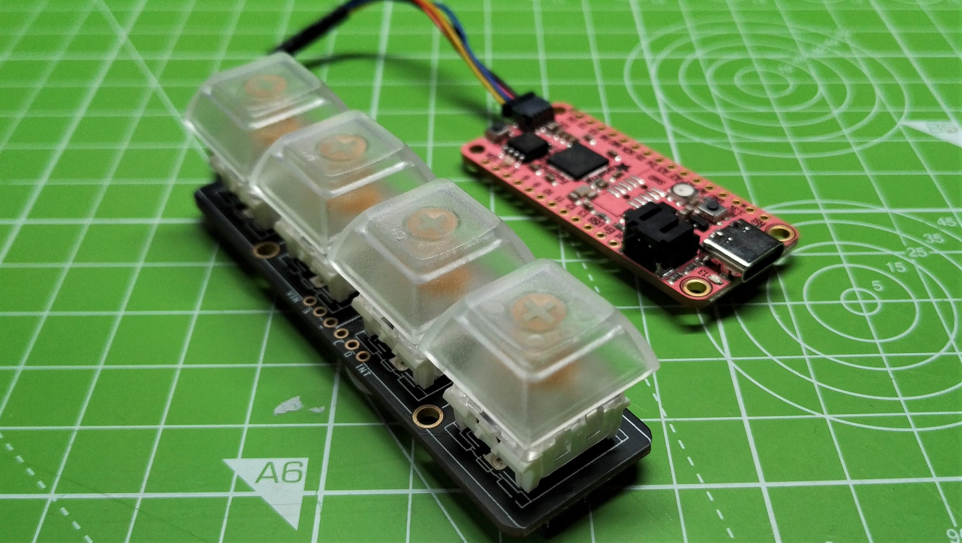 Melhores Teclas de Atalho RGB: Adafruit NeoKey 1x4