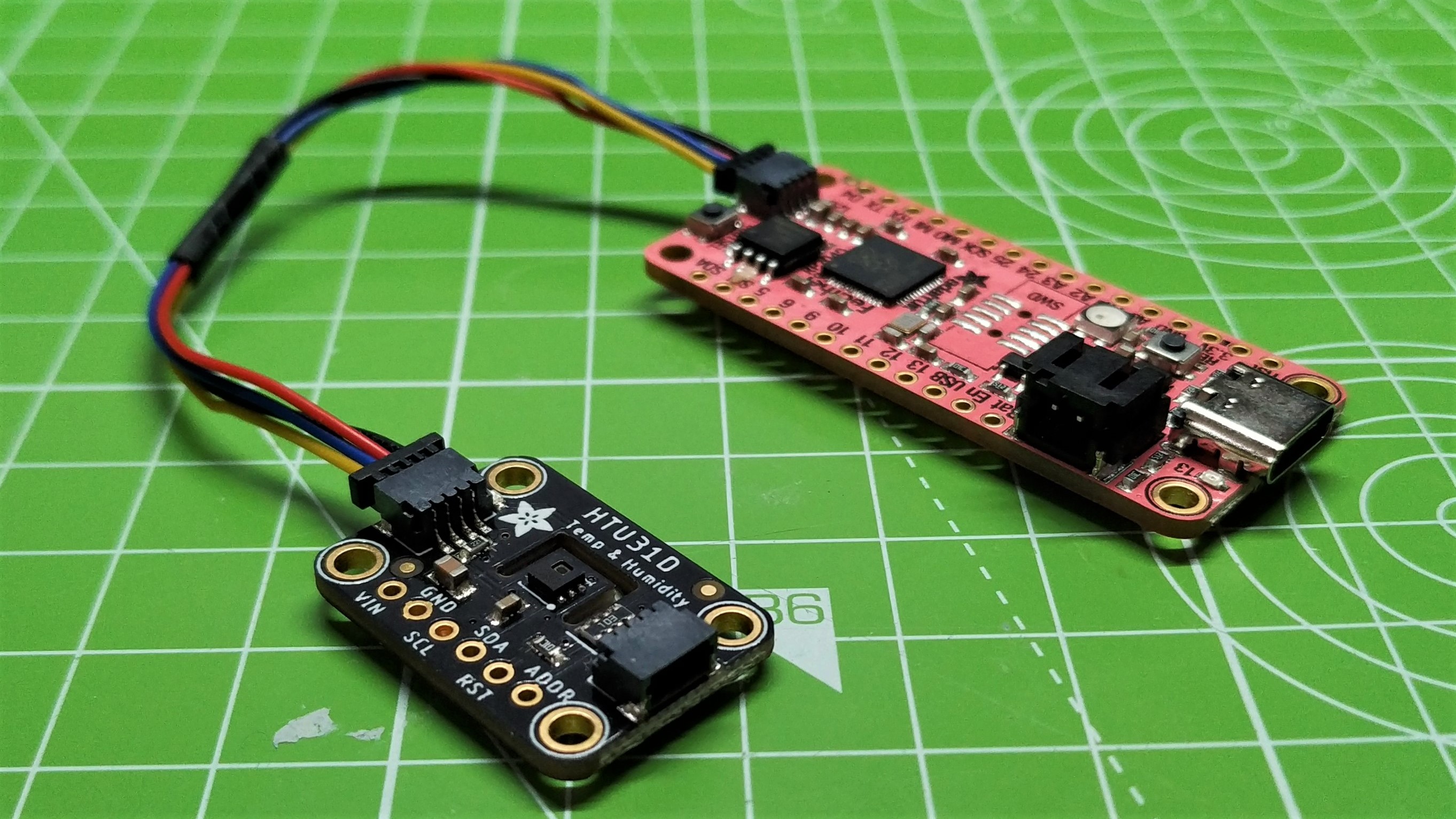 Melhor Sensor de Temperatura e Umidade: Adafruit HTU31D Temperature and Humidity Sensor