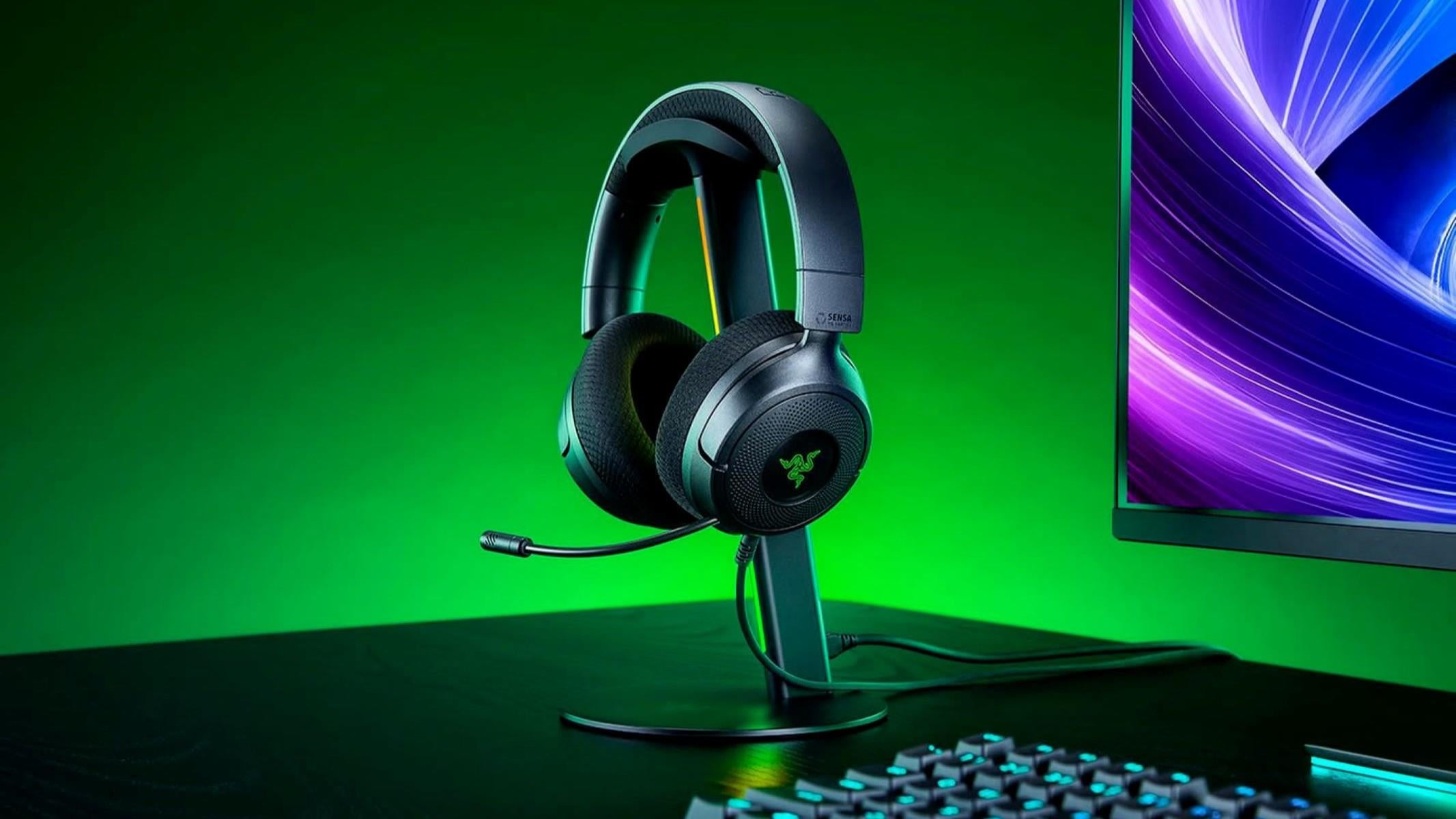 Headset gamer Razer Kraken V4 X Sensa HD Haptics com microfone HyperClear em destaque