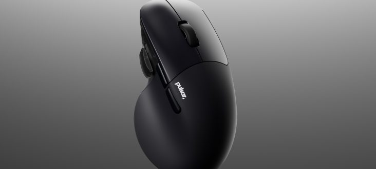 Mouse gamer ergonomico Pulsar X5 exibido na Tokyo Game Show